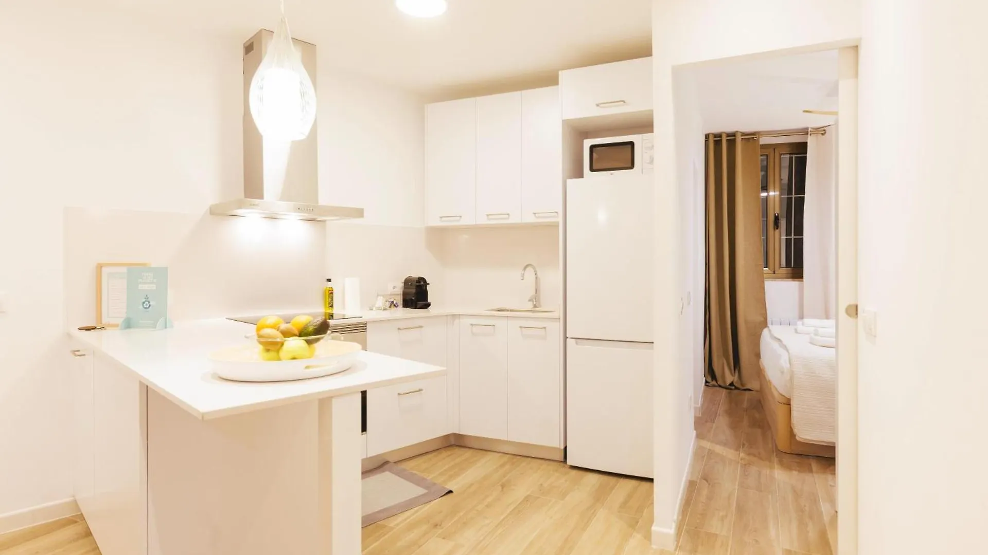 Bravissimo Auriga, Old Town Retreat Apartment Girona