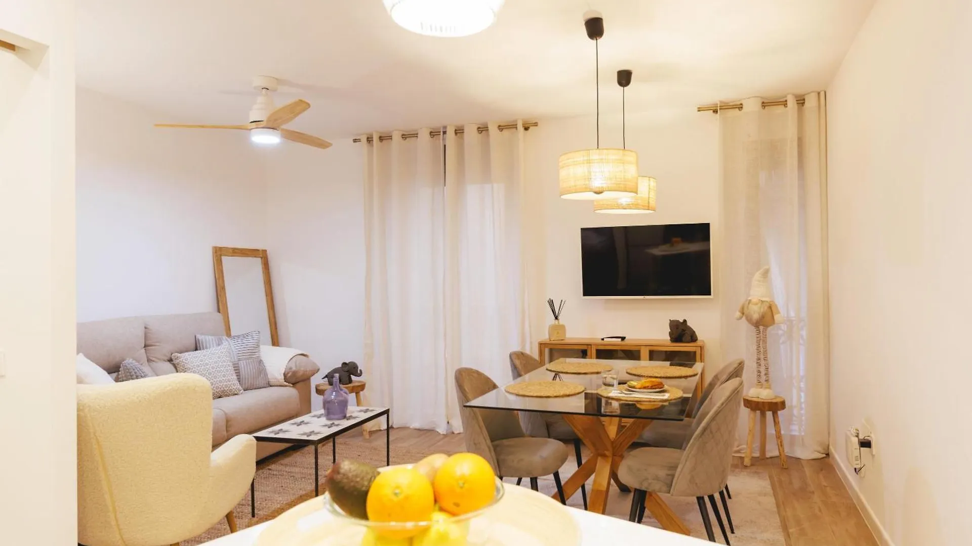 Bravissimo Auriga, Old Town Retreat Apartment Girona