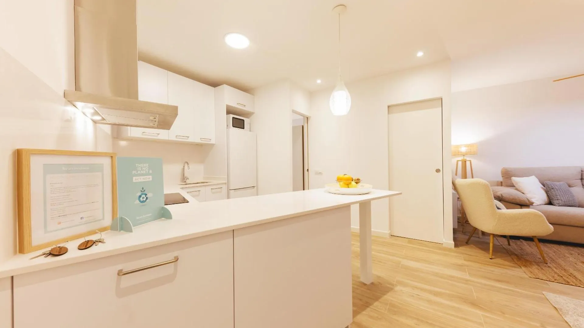 Bravissimo Auriga, Old Town Retreat Apartment Girona 0*,  Spain
